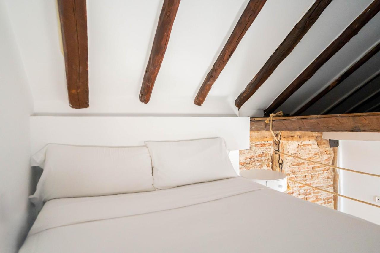 Apartamento Reformado En El Centro Con Dos Habitaciones Alquiler Temporal Madrid Exterior photo
